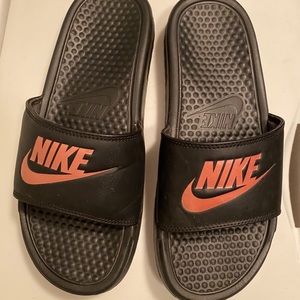 Nike Slides (Black & Rose Gold)